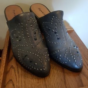 Frye & Co. Phoenix style distressed leather mules